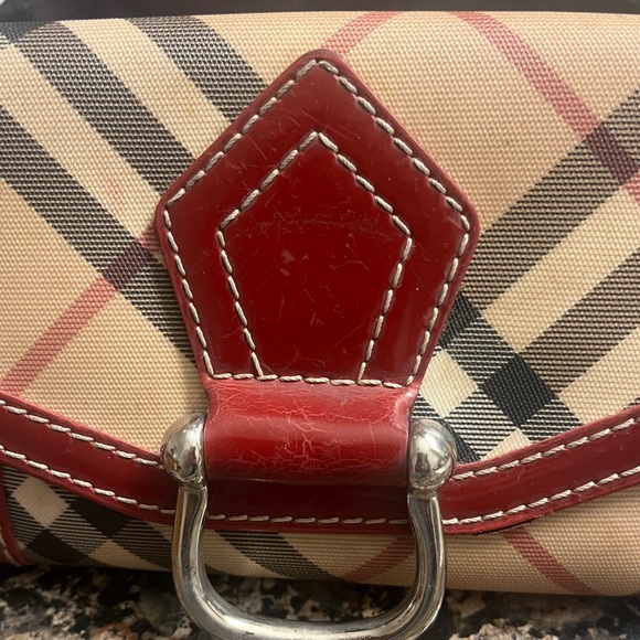 Burberry Authentic Horseferry Women's Wallet Great Condition - Picture 1 of 8